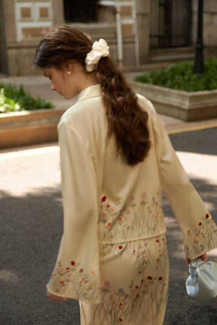 Amber Yellow Butterfly Language Short-Sleeve Set